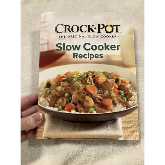Crockpot Slow Cooker Recipes Cookbook Crock Pot Kitchen Cooking Chef Gift - Picture 1 of 4